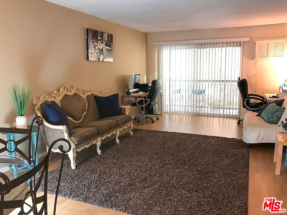 1st image of 18307 Burbank Blvd Unit 127
