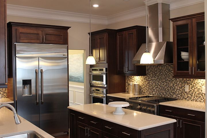 Commercial Chef's Kitchen!
