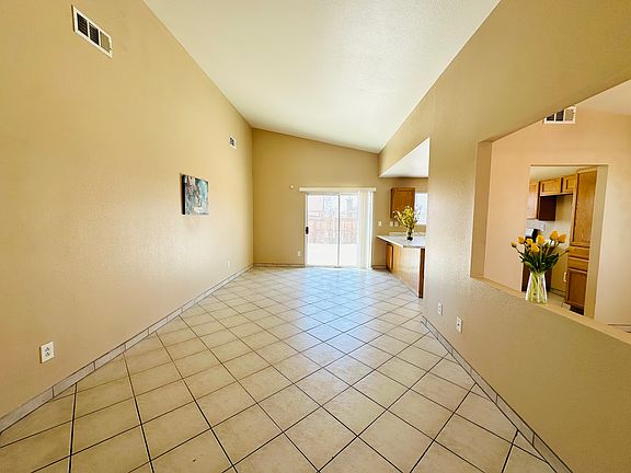 5th image of 15340 Guava Way