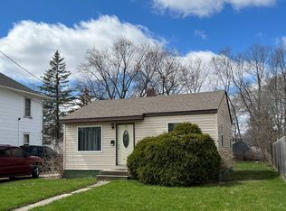 1828 Park Ave, Beloit, WI 53511