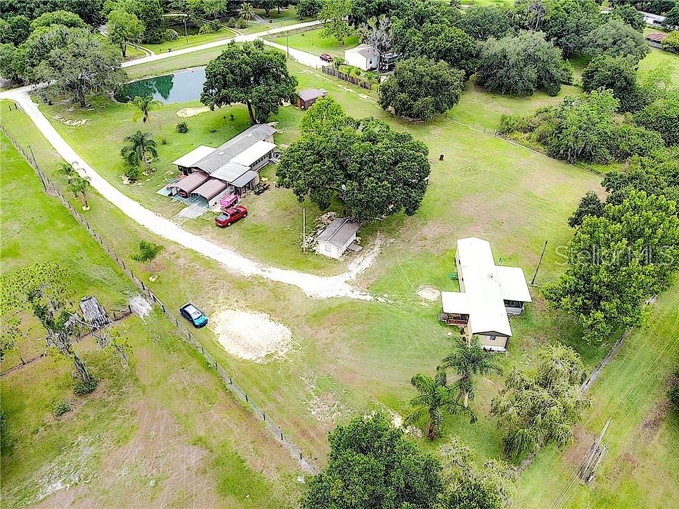 1st image of 545 Saddle Bag Ln