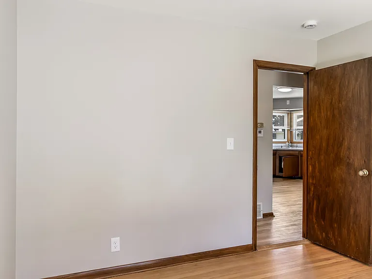 W148N8117 University Dr — Photo 16
