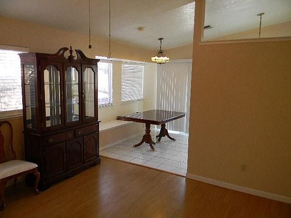 3rd image of 8157 Port Royale Way