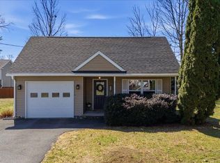 17 Franklin St, Glens Falls, NY 12801
