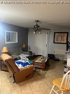 5th image of 2106 Kanawha Blvd E APT 502