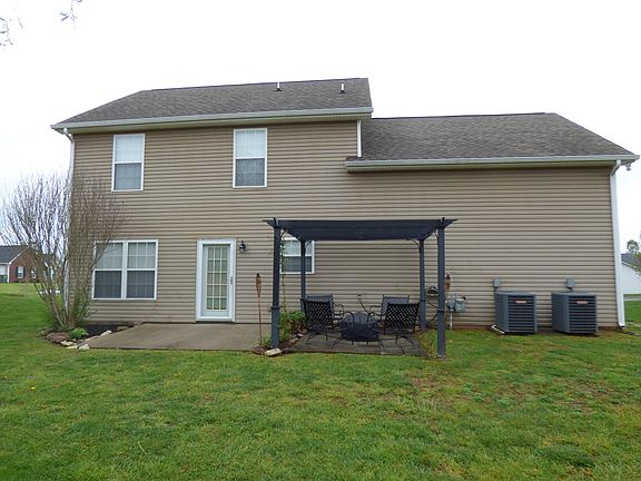 4th image of 7715 Cooper Meadows Ln