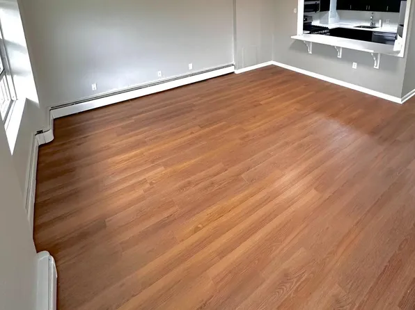 1030 E Lancaster Ave APT 906, Bryn Mawr, PA 19010