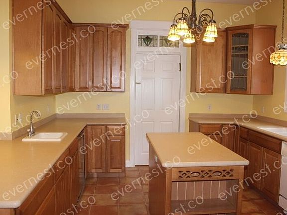5th image of 7404 S De Soto St