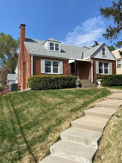 1st image of 6240 William St