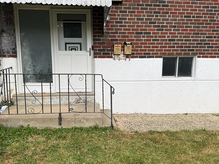3658 Genesee Dr — Photo 10