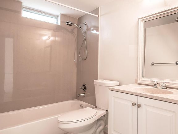 5th image of 1501 Crescent Circle #B13