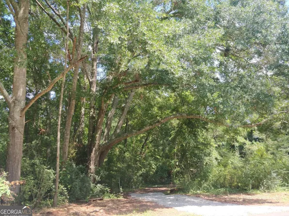 402 Poplar St, Hogansville, GA 30230