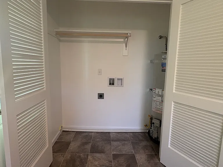 149 S Church St #149 — Photo 11