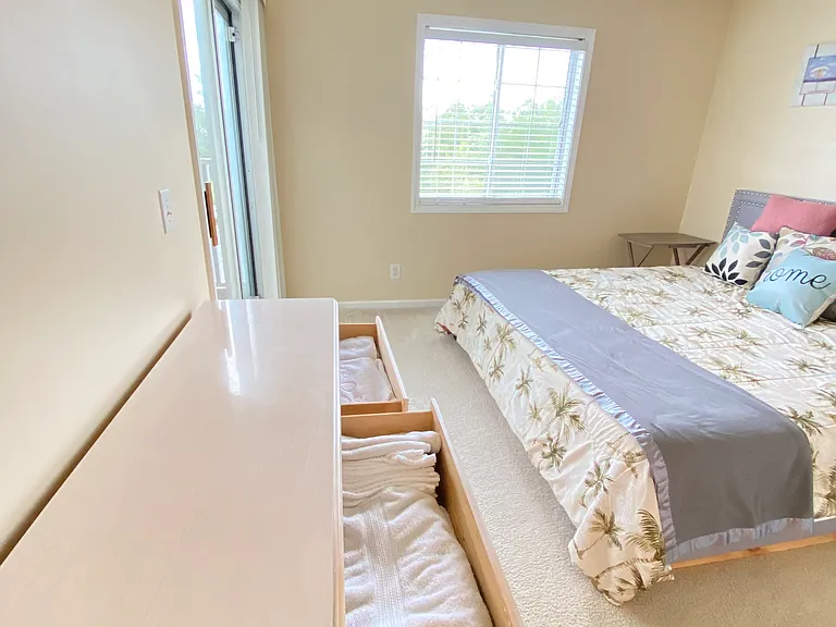 4405 Eastport Blvd #D4 — Photo 10