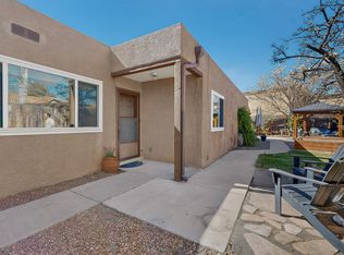 2855 Clark Ct, Santa Fe, NM 87507