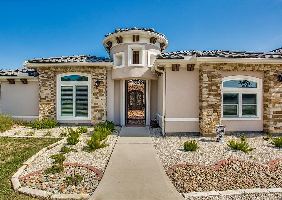 1st image of 7127 Savannah Glen Ln