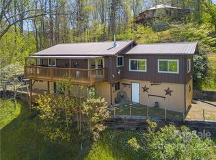 165 Rules Run Rd, Clyde, NC 28721