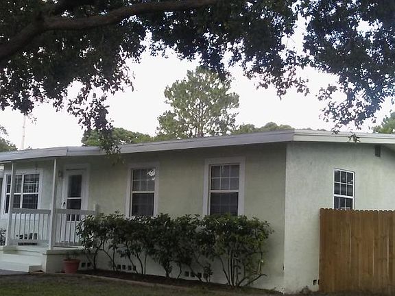 4th image of 6727 Kingswood Dr N