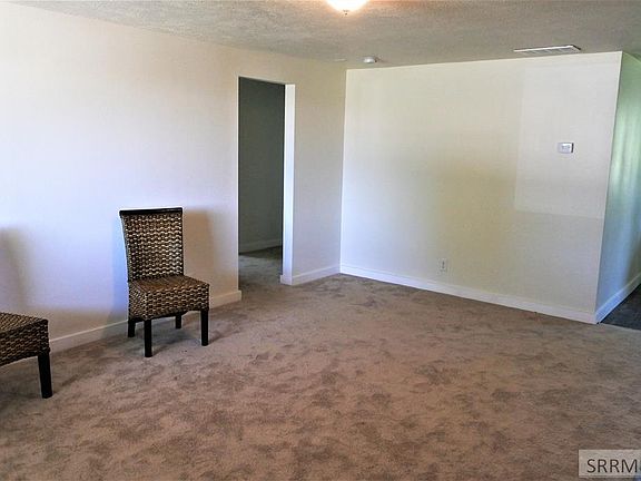5th image of 1227 Bear Ave