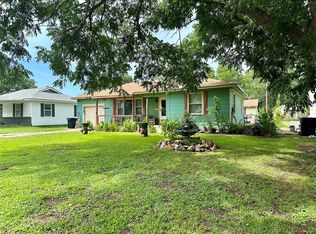 920 W 9th St, Ada, OK 74820