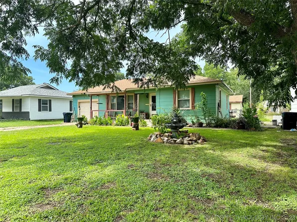 920 W 9th St, Ada, OK 74820