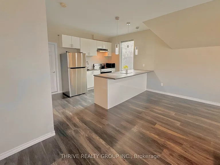 119 McClary Ave #UPPER — Photo 1