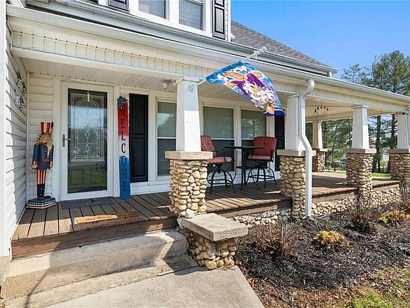 5th image of 1430 Forrest Dr