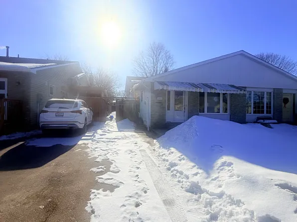 245 Heritage Dr, Kitchener, ON N2B 3A9