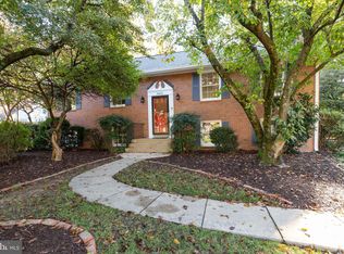 8425 Sulky Ct, Alexandria, VA 22308