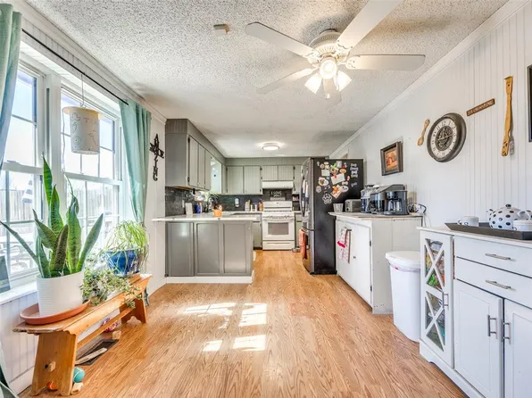 7536 NW 115th St, Oklahoma City, OK 73162