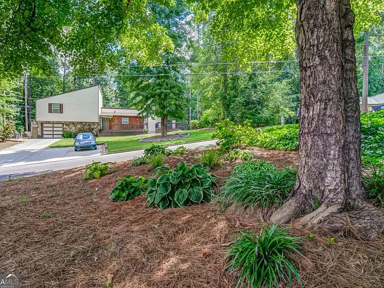 4734 N Springs Rd NW — Photo 76