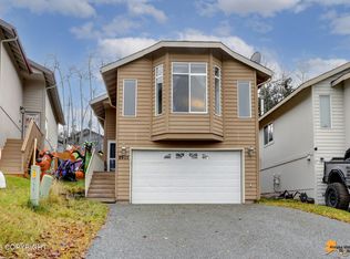 8915 Birch Park Cir, Eagle River, AK 99577