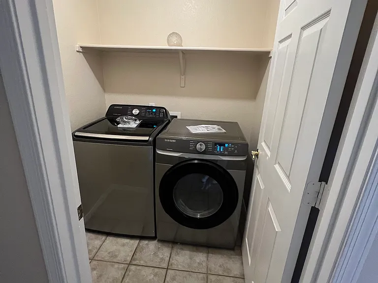 4636 W Laredo St — Photo 19