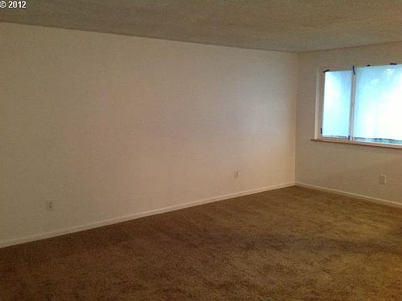 5th image of 2701 E 28th St