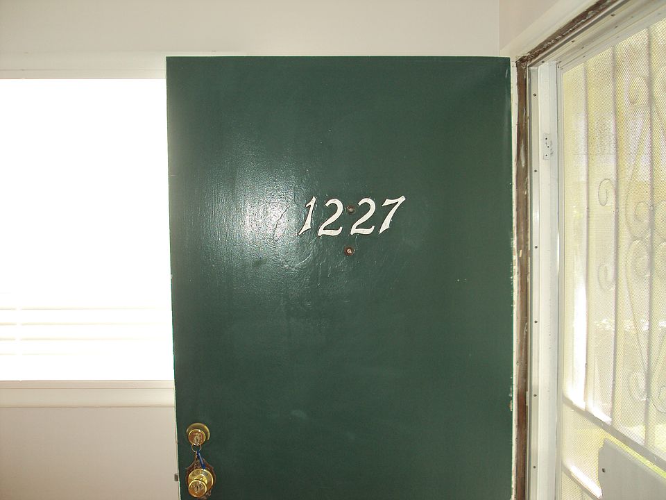 1st image of 1227 S Alfred St