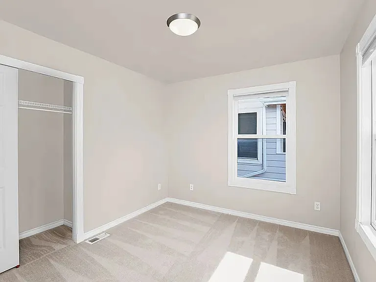1856 S Brandon Pl — Photo 5