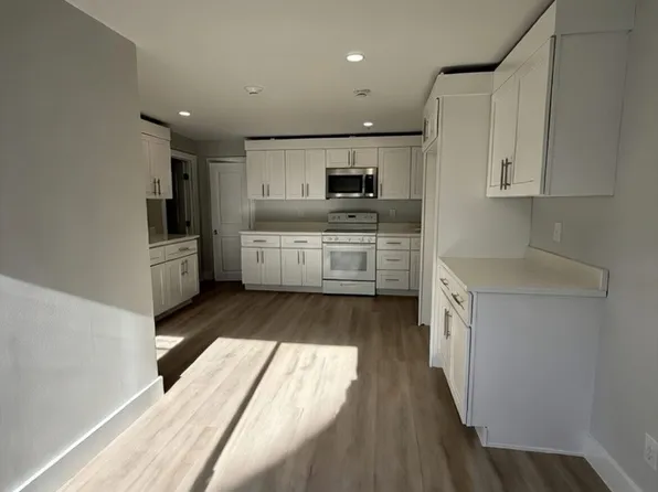 333 Main Rd, Tiverton, RI