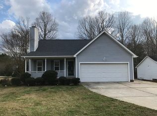 109 Collie Cir, Holly Springs, NC 27540