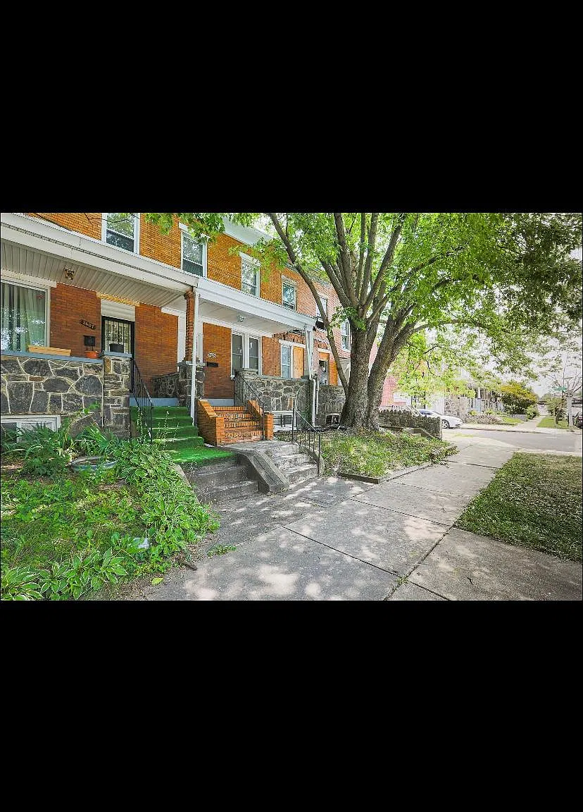 2605 Aisquith St — Photo 3