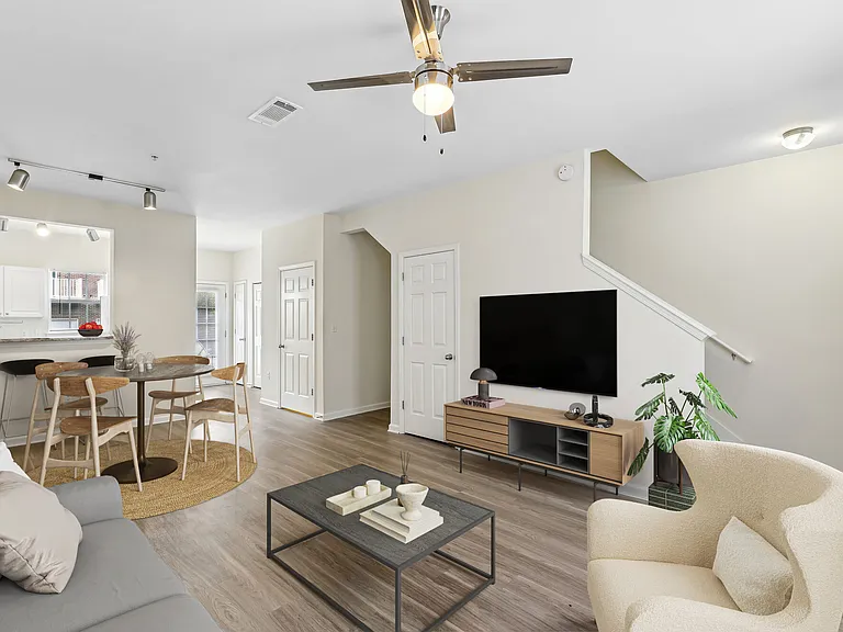 The Pointe At New Town — Photo 11