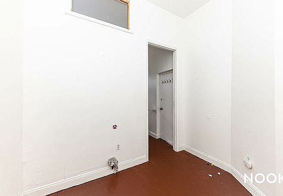 5th image of 163 Humboldt St #1R