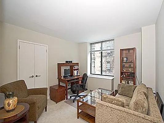 Sold by Fenwick Keats Real Estate | media 21