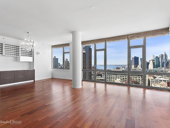 5th image of 100 Jay St APT 24A