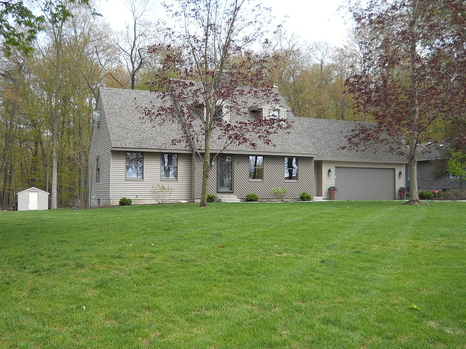 1st image of 13326 Oakcrest Ave NE