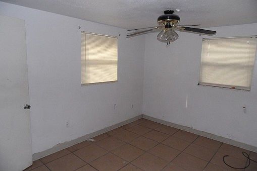 5th image of 1541 Mary Lee St