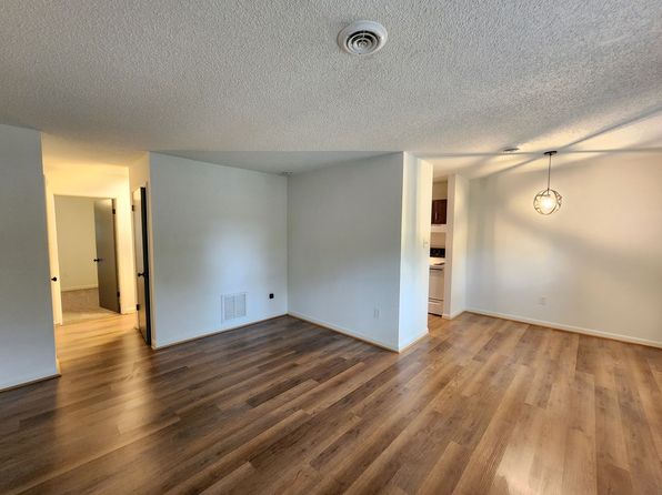366 Genesis Cir APT 4, Black Mountain, NC 28711