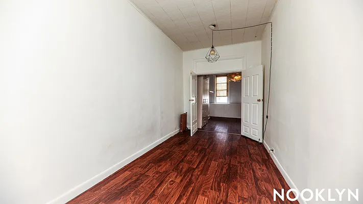 Rented by Nooklyn NYC LLC | media 7