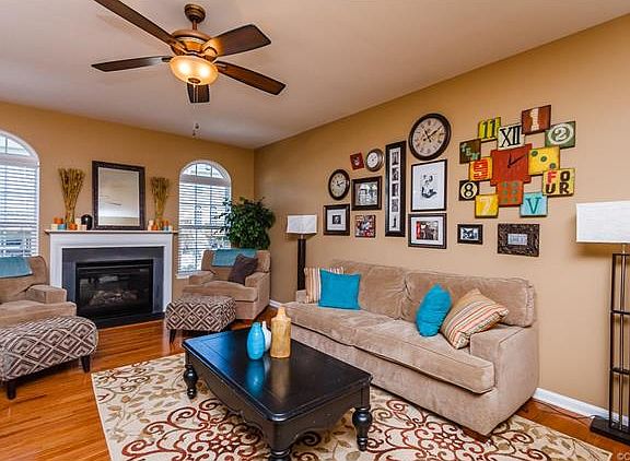 4th image of 117 Siena Ln #0
