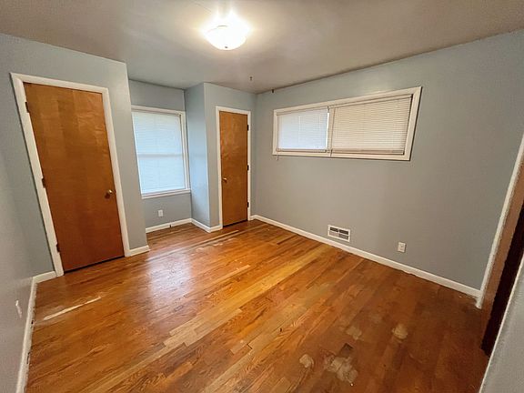 5th image of 1517 Philadelphia Ave SE