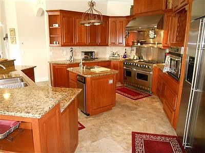 5th image of 8834 W Vine Ln